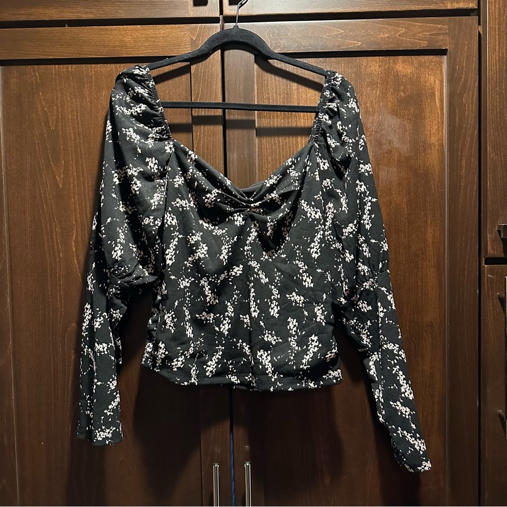 Anthropologie Black & Cream Floral Print Long Sleeve Top Size XL